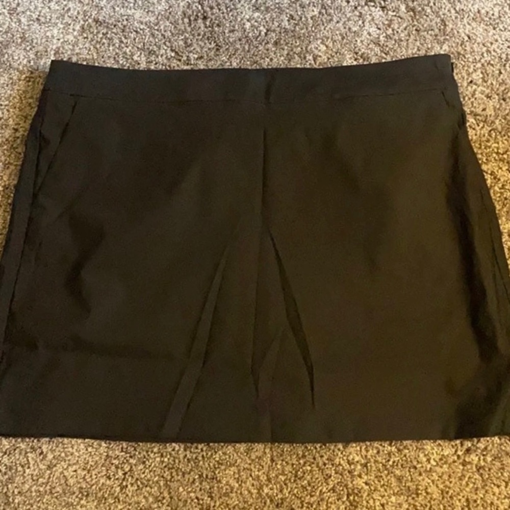 NWT Nike Golf Skort Black sz 14